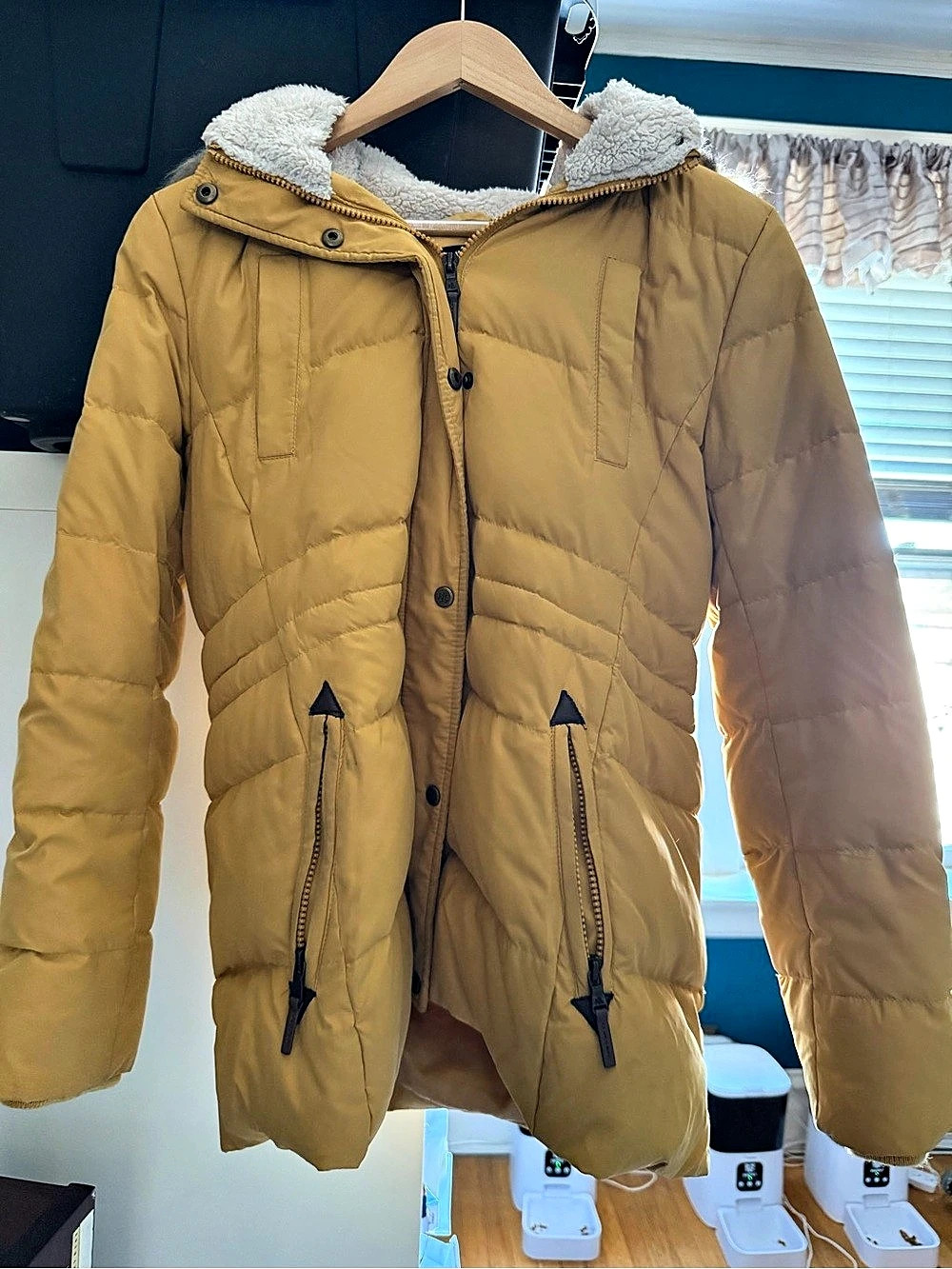 Lauren Ralph Lauren Puffer Jacket in Yellow Size petite Medium Like New